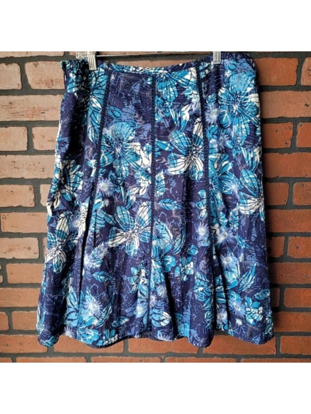 Chico's Blue Floral Embroidered Skirt